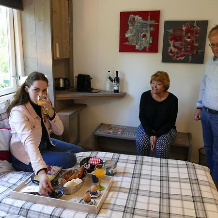 B&B Opdeparkkamp Met Laadpaal Voor Elektrische Auto'S Havelte Екстериор снимка